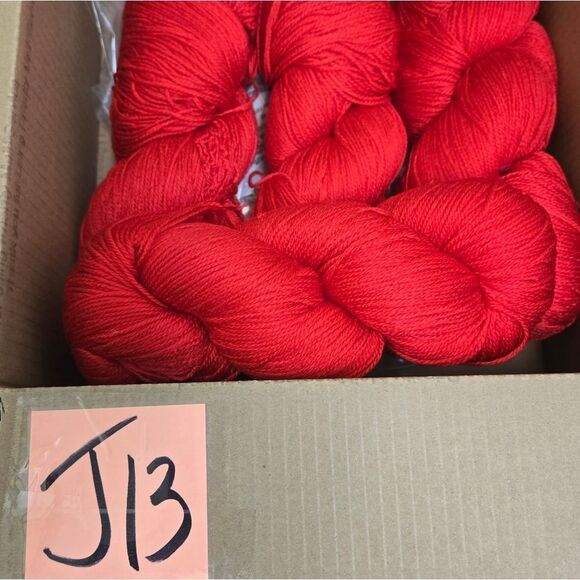 NIP LOOPS & THREADS VALUE PACK KNITTING YARD RED TOTAL 2120 YDS - Picture 8 of 8